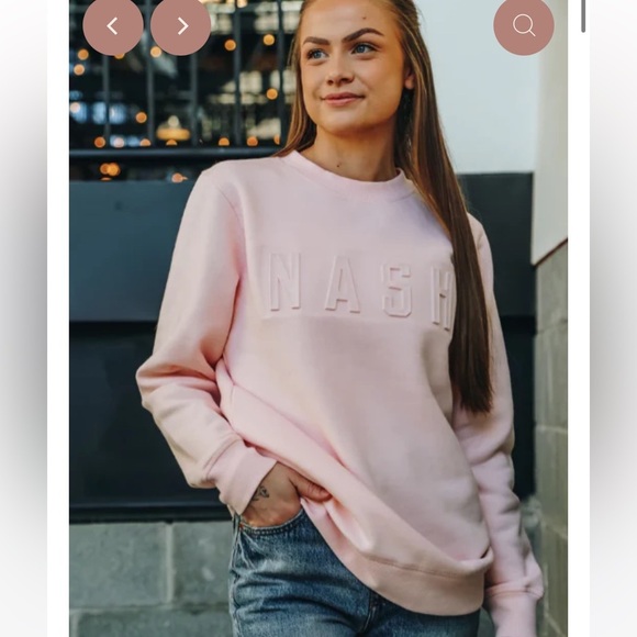 THE NASH COLLECTION Iconic Crewneck - Picture 3 of 8